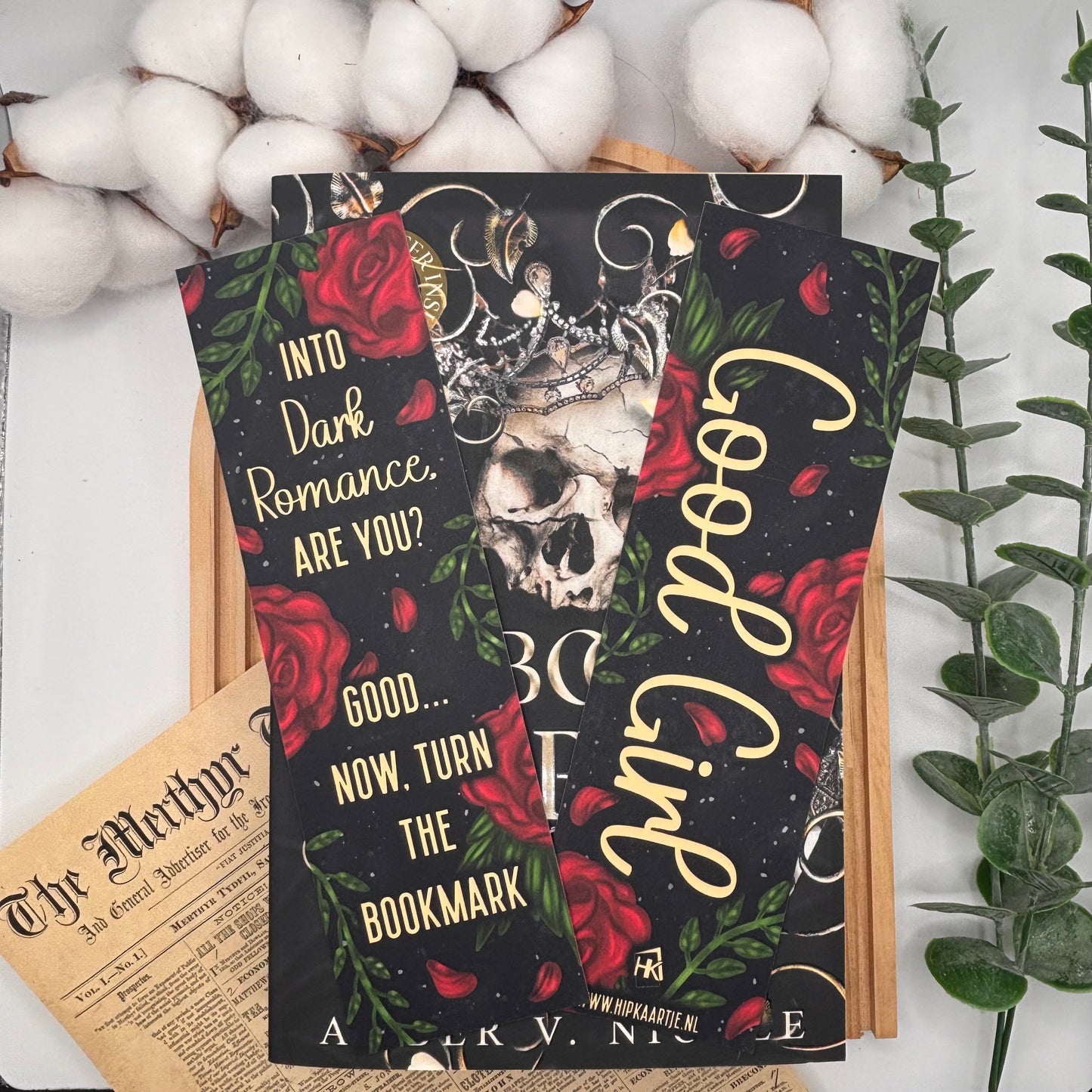 Beide zijden van de dark romance boekenlegger zonder schedel
